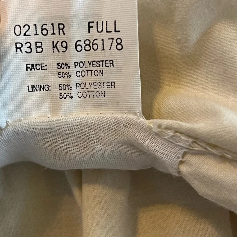 Sears Cream Dust Ruffle Full Size Bed GUC